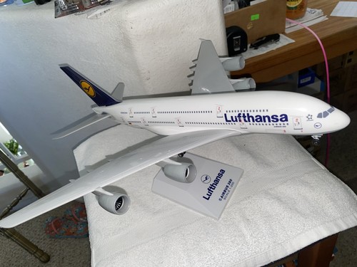 Skymarks lufthansa airbus - lufthansa,